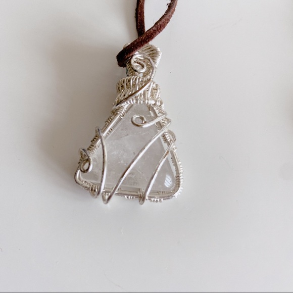 ENERSOUL Crystal Pendant Necklace - Picture 2 of 9
